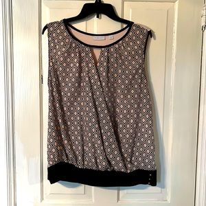 NY and Company deep keyhole neckline sleeveless blouse -size Large